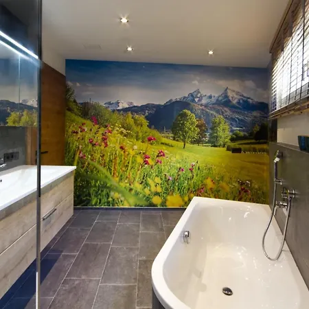 Mama - Luxus Und Lebensfreude דירה